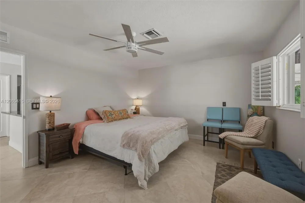 491 SE 10th Ave Pompano Beach, FL 33060