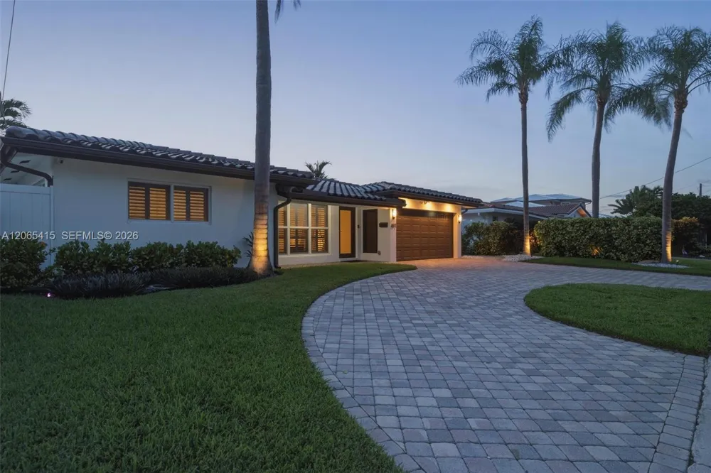 491 SE 10th Ave Pompano Beach, FL 33060