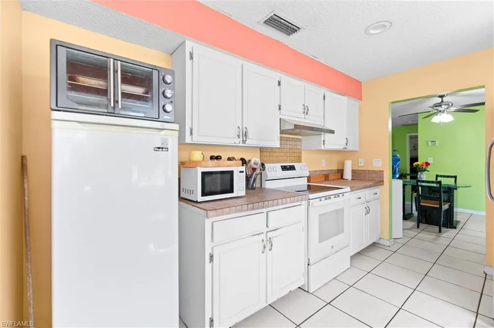 918 McKinley Avenue Lehigh Acres, FL 33972