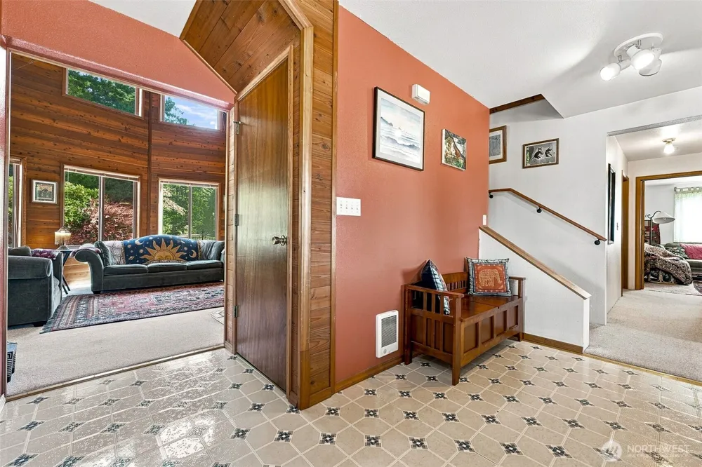 112 Canal Drive NE Ocean Shores, WA 98569
