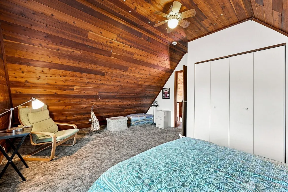 112 Canal Drive NE Ocean Shores, WA 98569