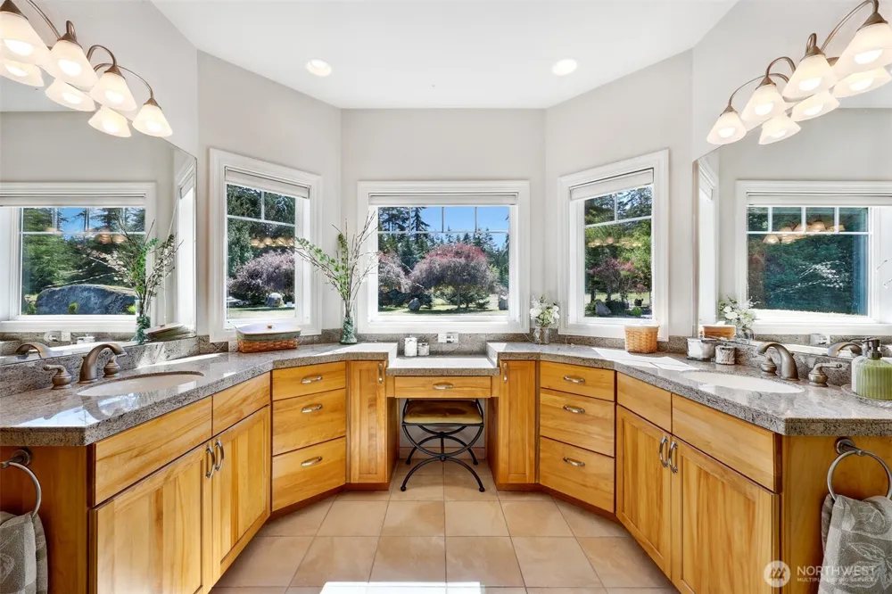 203 Delta Way Sequim, WA 98382
