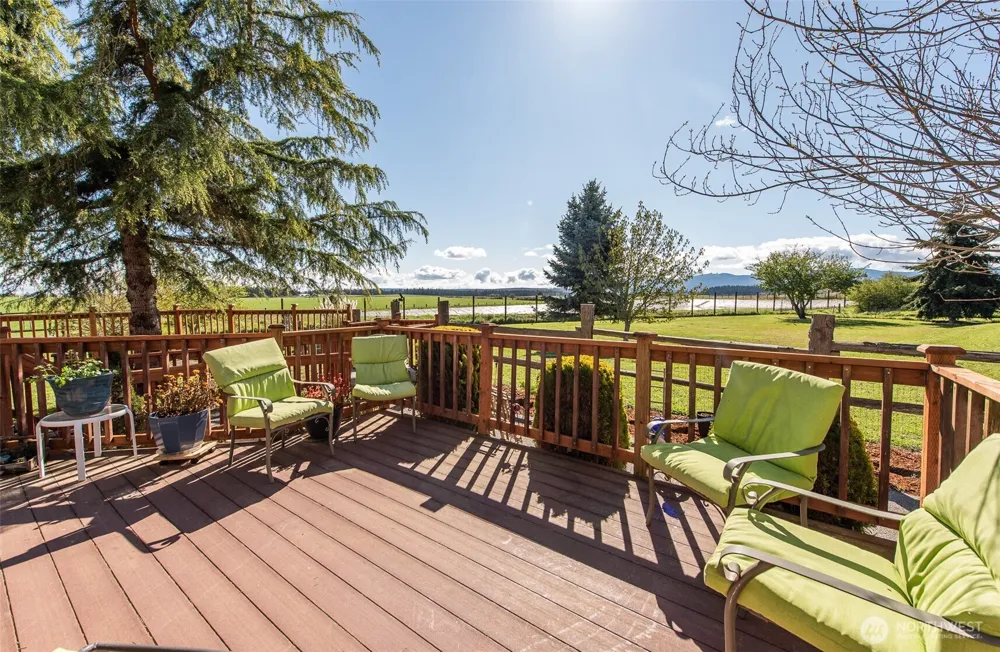 203 Delta Way Sequim, WA 98382