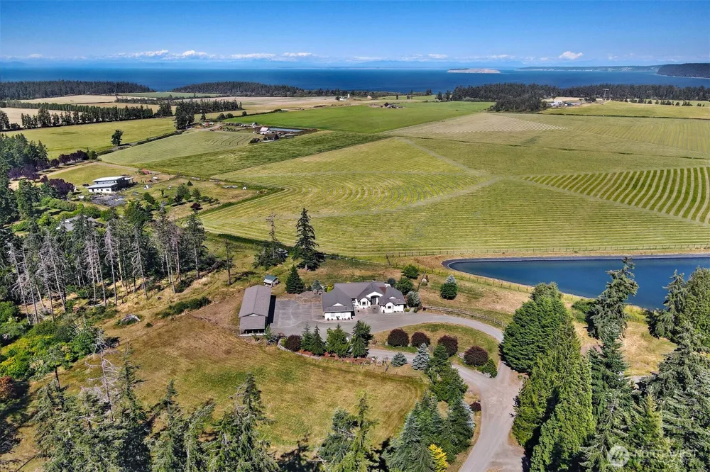 203 Delta Way Sequim, WA 98382