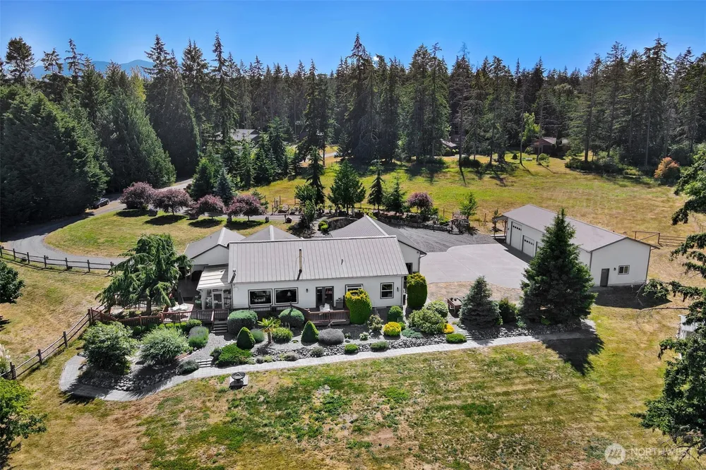 203 Delta Way Sequim, WA 98382
