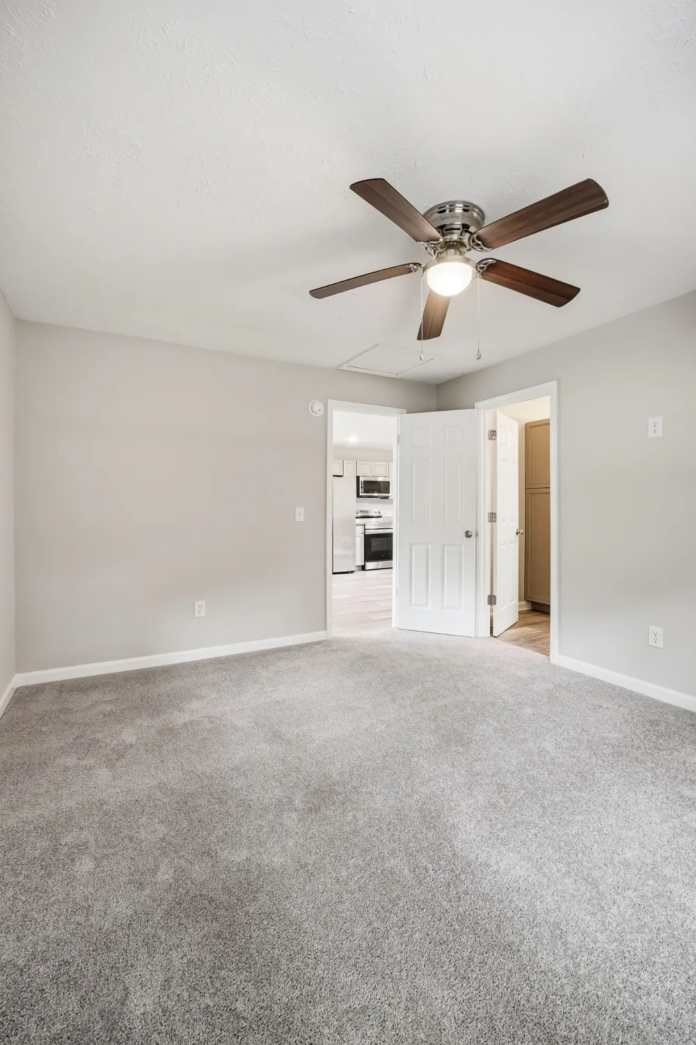 4350 S Creek Dr Cookeville, TN 38506