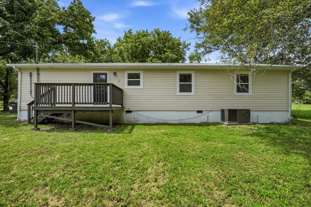 4350 S Creek Dr Cookeville, TN 38506