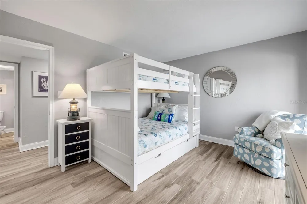 5207 S ATLANTIC AVENUE #321 New Smyrna Beach, FL 32169
