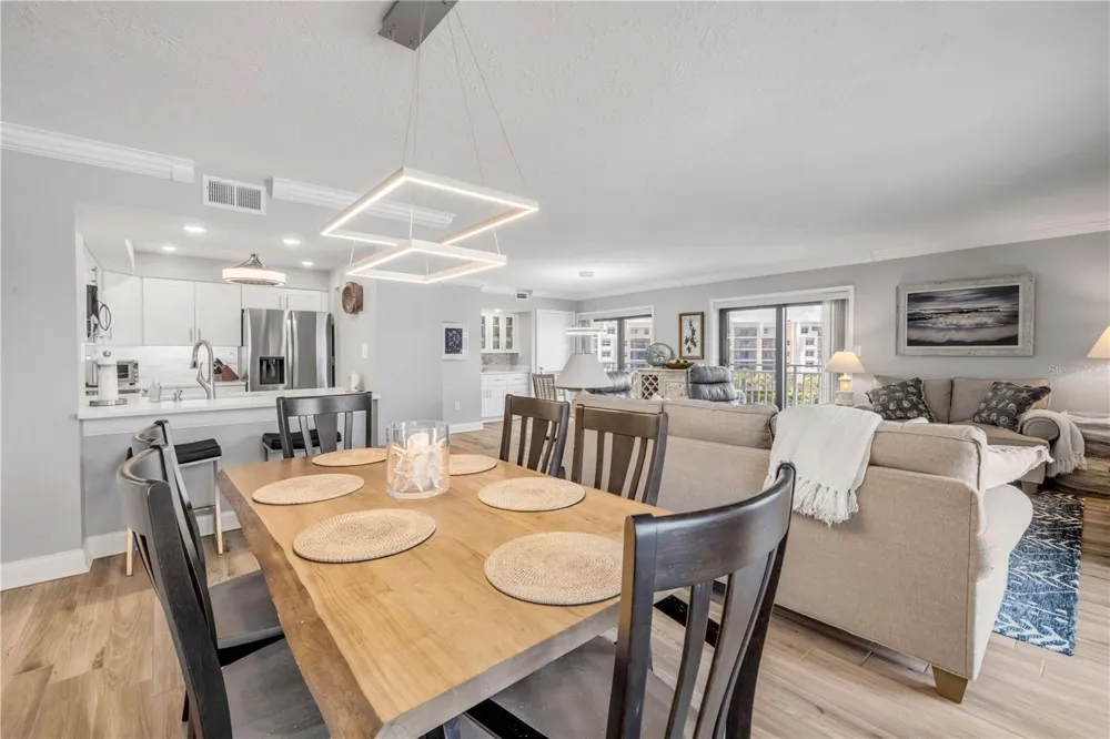 5207 S ATLANTIC AVENUE #321 New Smyrna Beach, FL 32169