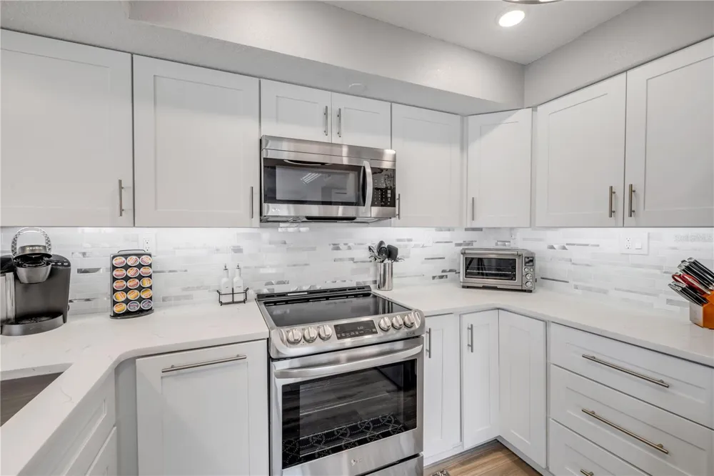 5207 S ATLANTIC AVENUE #321 New Smyrna Beach, FL 32169