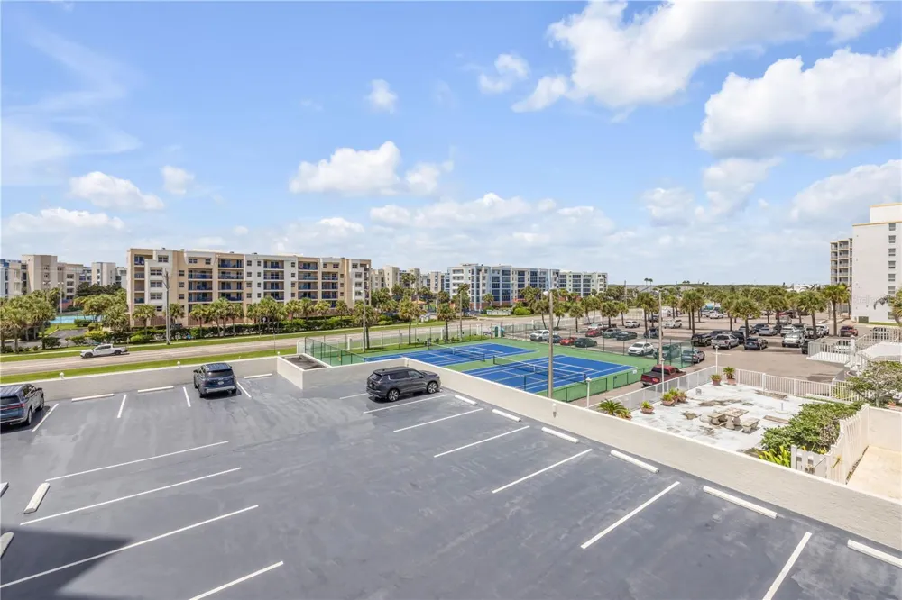5207 S ATLANTIC AVENUE #321 New Smyrna Beach, FL 32169