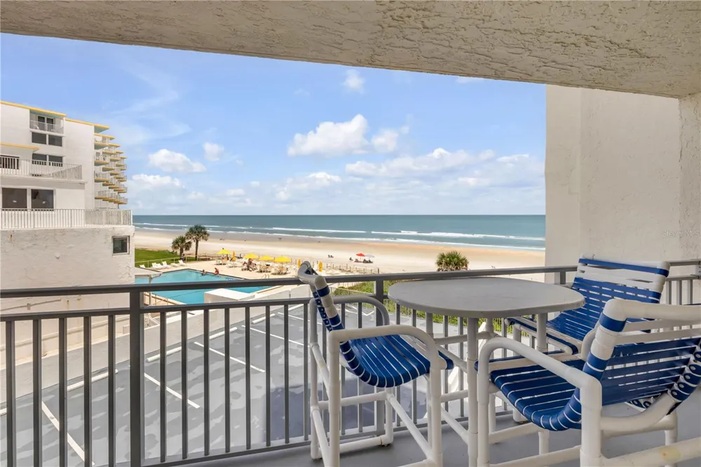 5207 S ATLANTIC AVENUE #321 New Smyrna Beach, FL 32169