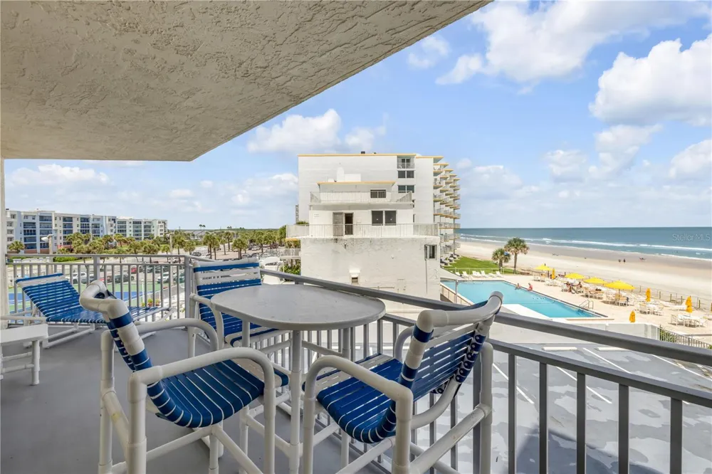 5207 S ATLANTIC AVENUE #321 New Smyrna Beach, FL 32169