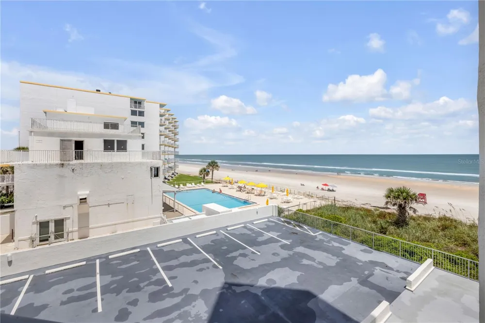 5207 S ATLANTIC AVENUE #321 New Smyrna Beach, FL 32169