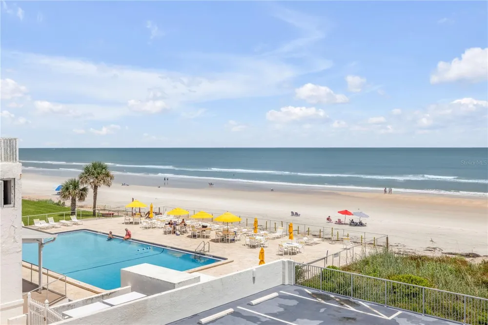 5207 S ATLANTIC AVENUE #321 New Smyrna Beach, FL 32169