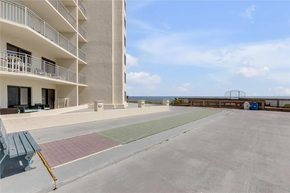 5207 S ATLANTIC AVENUE #321 New Smyrna Beach, FL 32169