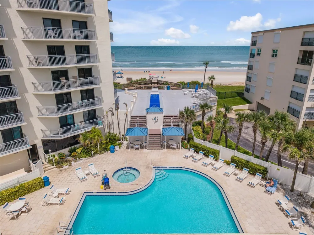 5207 S ATLANTIC AVENUE #321 New Smyrna Beach, FL 32169