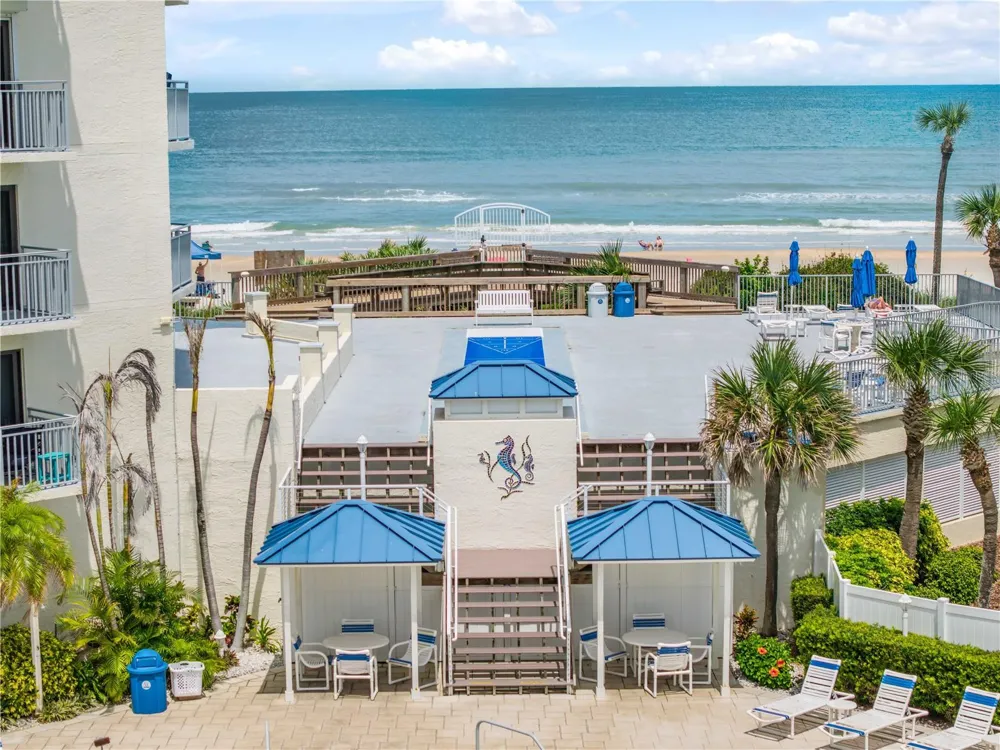 5207 S ATLANTIC AVENUE #321 New Smyrna Beach, FL 32169