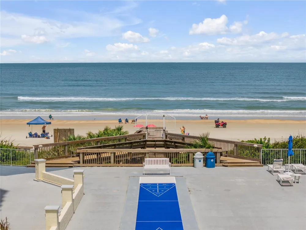 5207 S ATLANTIC AVENUE #321 New Smyrna Beach, FL 32169