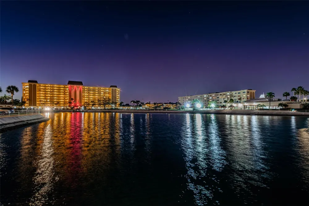 4700 COVE CIRCLE #110 St Petersburg, FL 33708