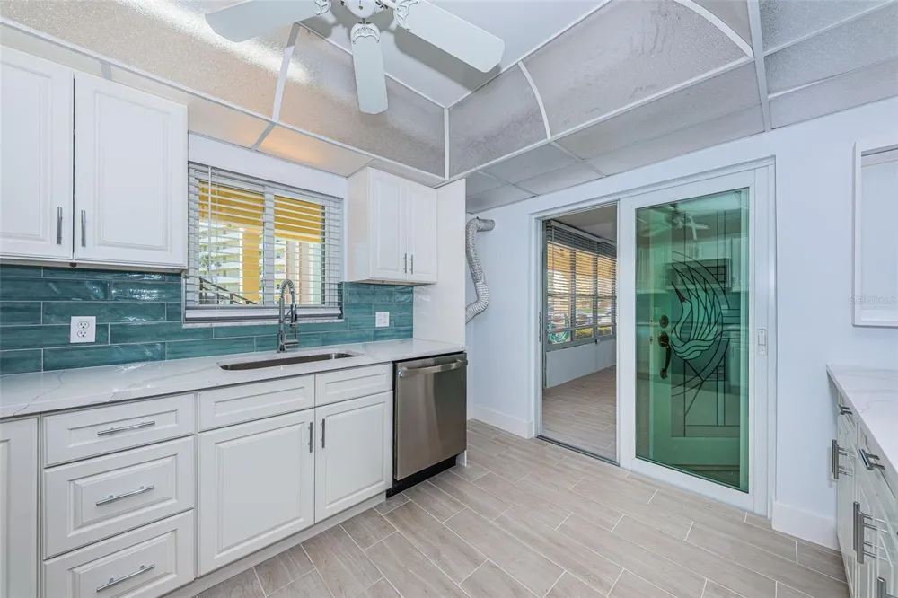4700 COVE CIRCLE #110 St Petersburg, FL 33708