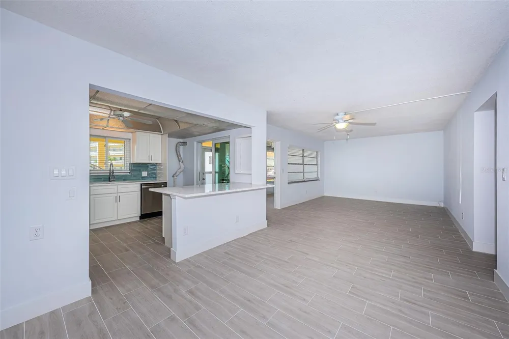 4700 COVE CIRCLE #110 St Petersburg, FL 33708