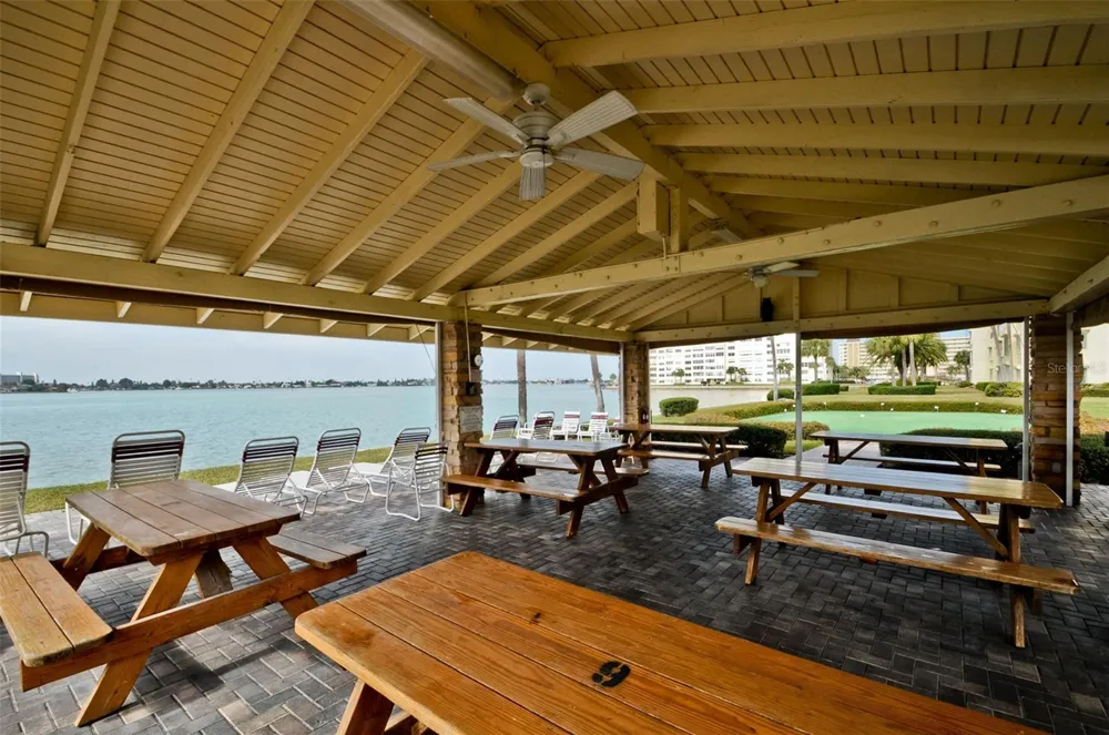 4700 COVE CIRCLE #110 St Petersburg, FL 33708