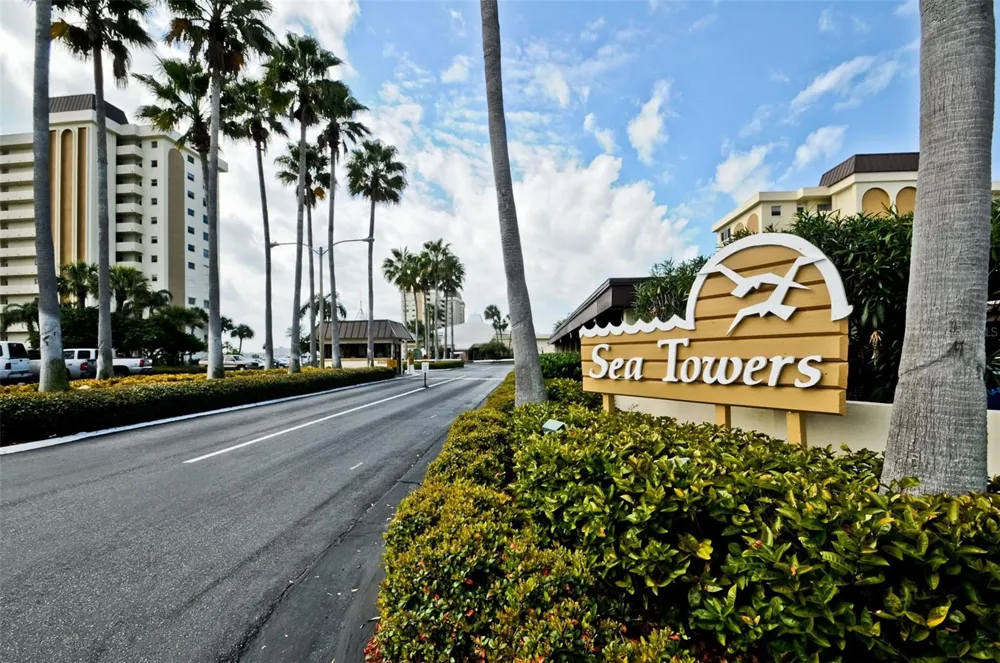 4700 COVE CIRCLE #110 St Petersburg, FL 33708