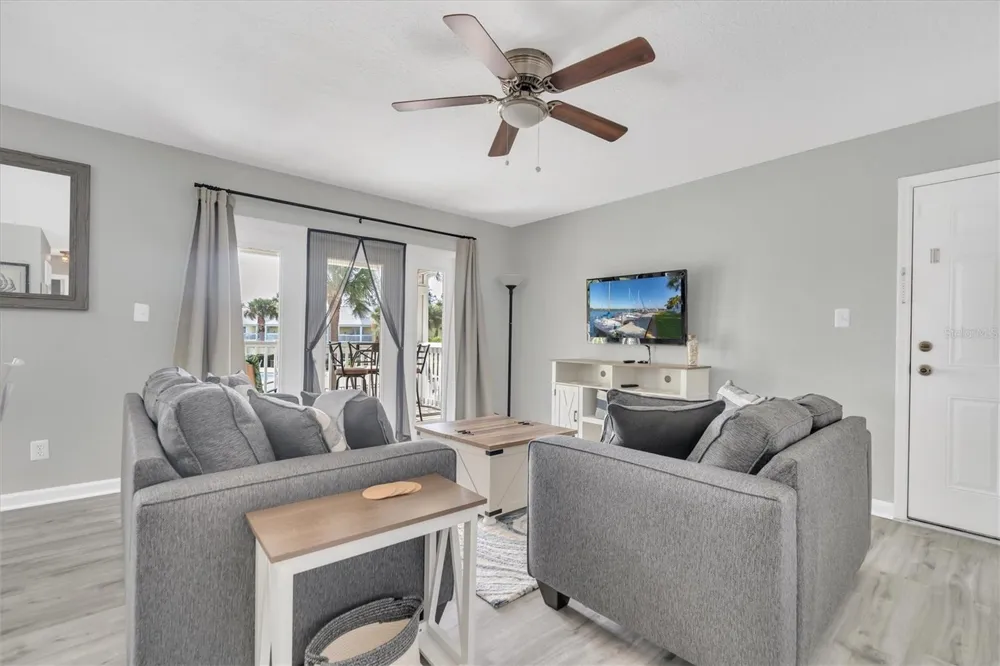 102 POMPANO DRIVE SE #C St Petersburg, FL 33705