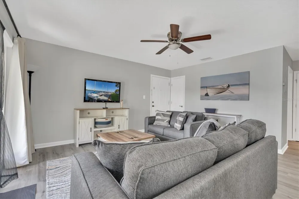 102 POMPANO DRIVE SE #C St Petersburg, FL 33705