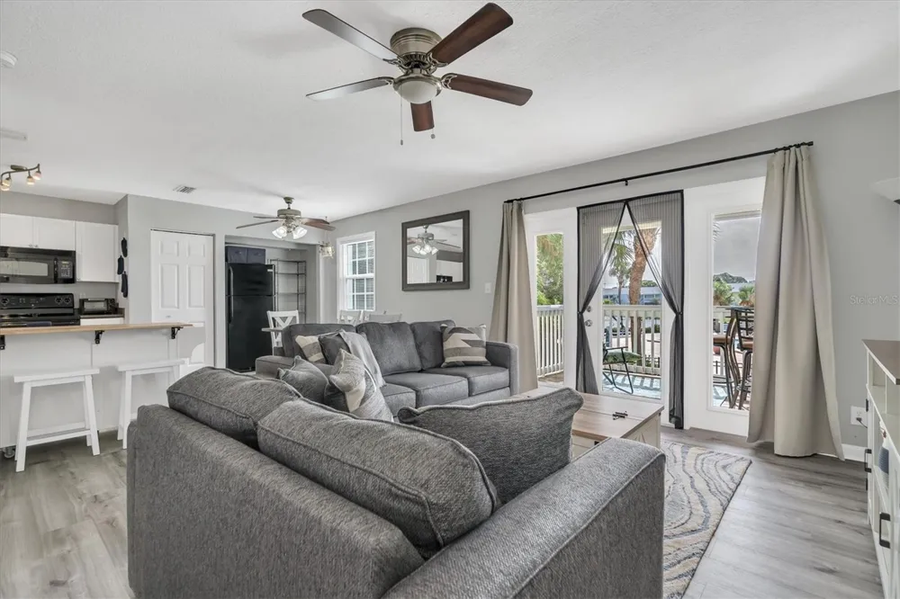 102 POMPANO DRIVE SE #C St Petersburg, FL 33705