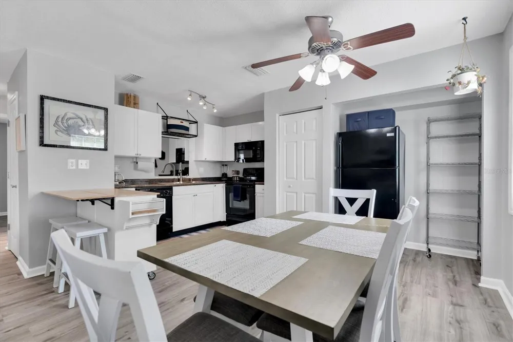 102 POMPANO DRIVE SE #C St Petersburg, FL 33705