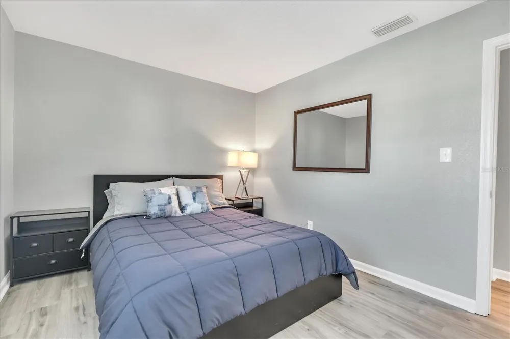 102 POMPANO DRIVE SE #C St Petersburg, FL 33705