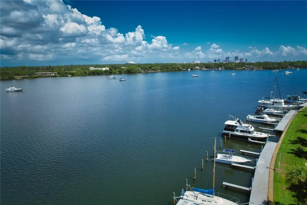 102 POMPANO DRIVE SE #C St Petersburg, FL 33705