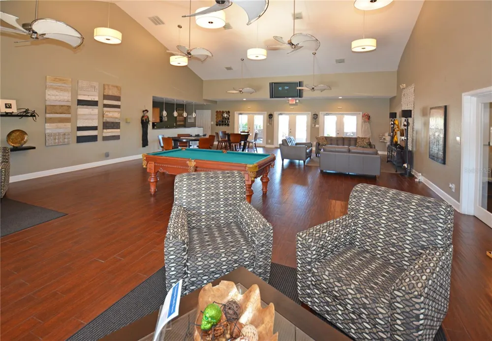 102 POMPANO DRIVE SE #C St Petersburg, FL 33705