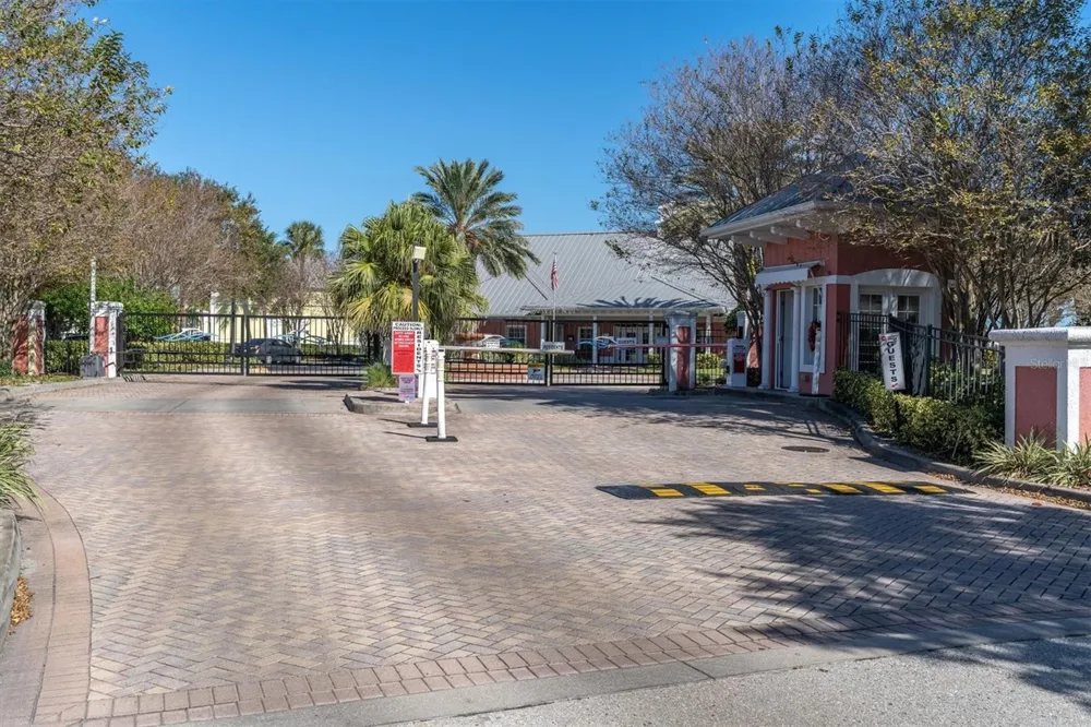 102 POMPANO DRIVE SE #C St Petersburg, FL 33705