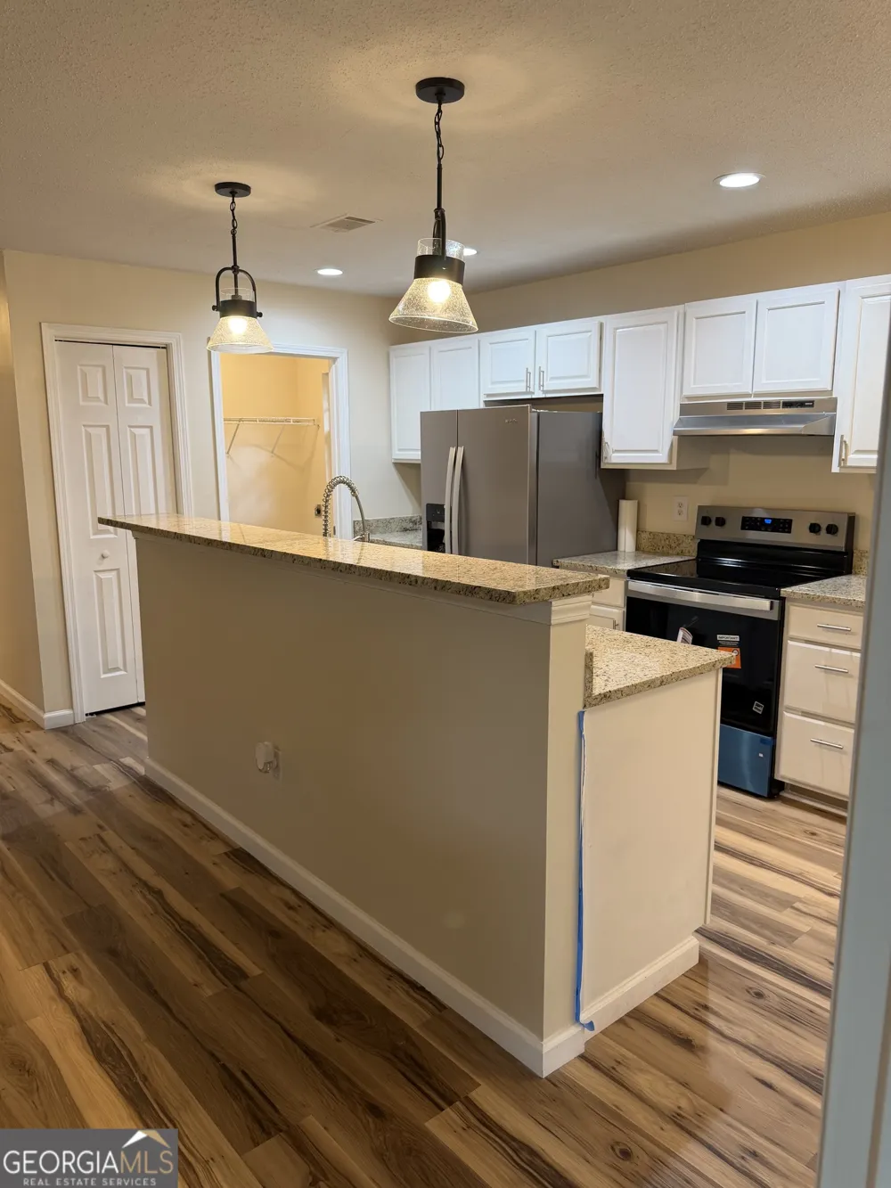 335 Harvey CIR Ellaville, GA 31806