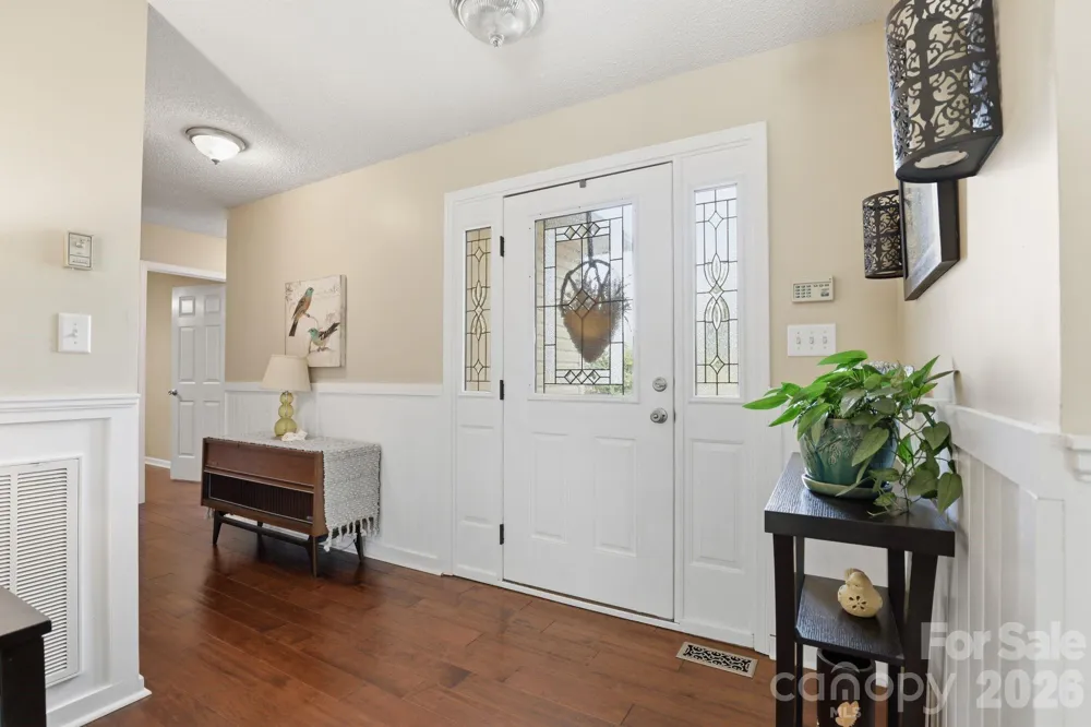 2918 24th Street Drive NE Hickory, NC 28601