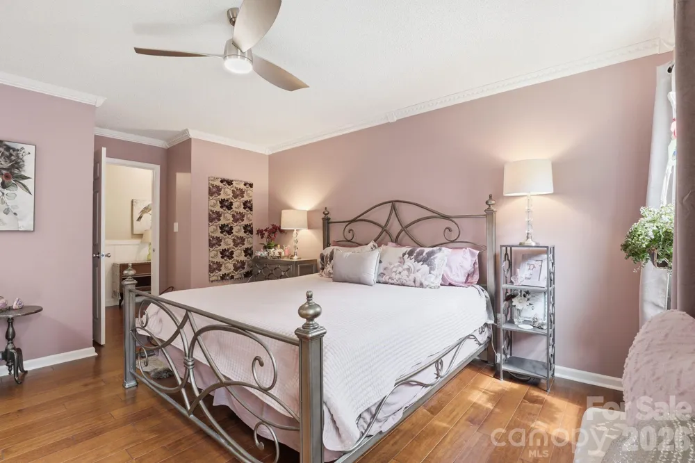 2918 24th Street Drive NE Hickory, NC 28601