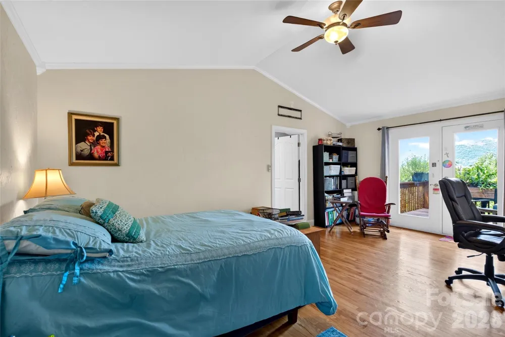 719 April Park #25 Waynesville, NC 28786