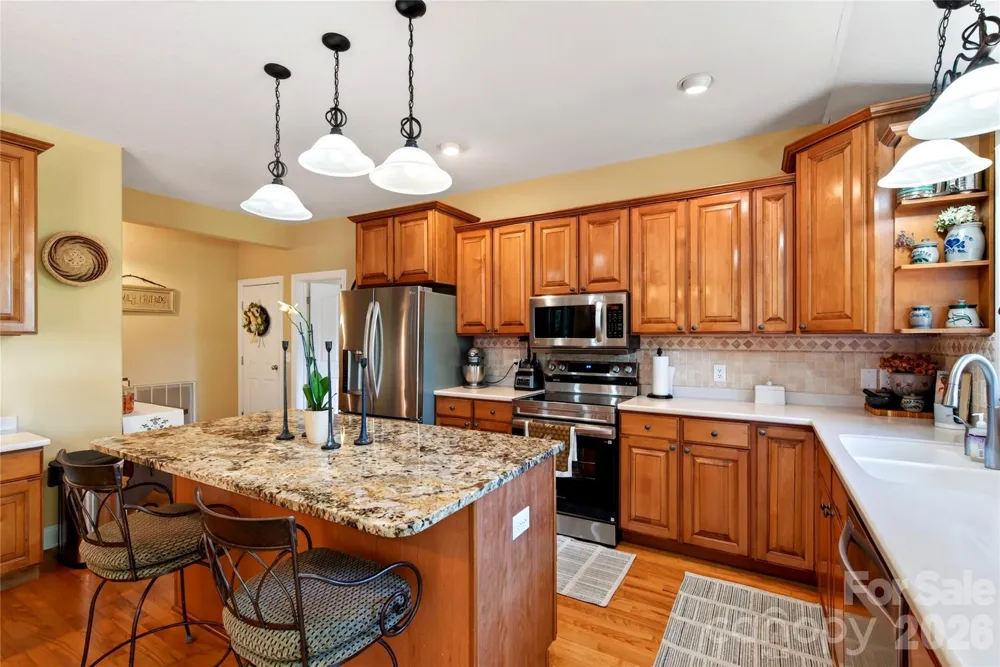 719 April Park #25 Waynesville, NC 28786