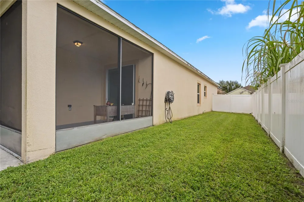 2916 MOONSTONE BEND Kissimmee, FL 34758