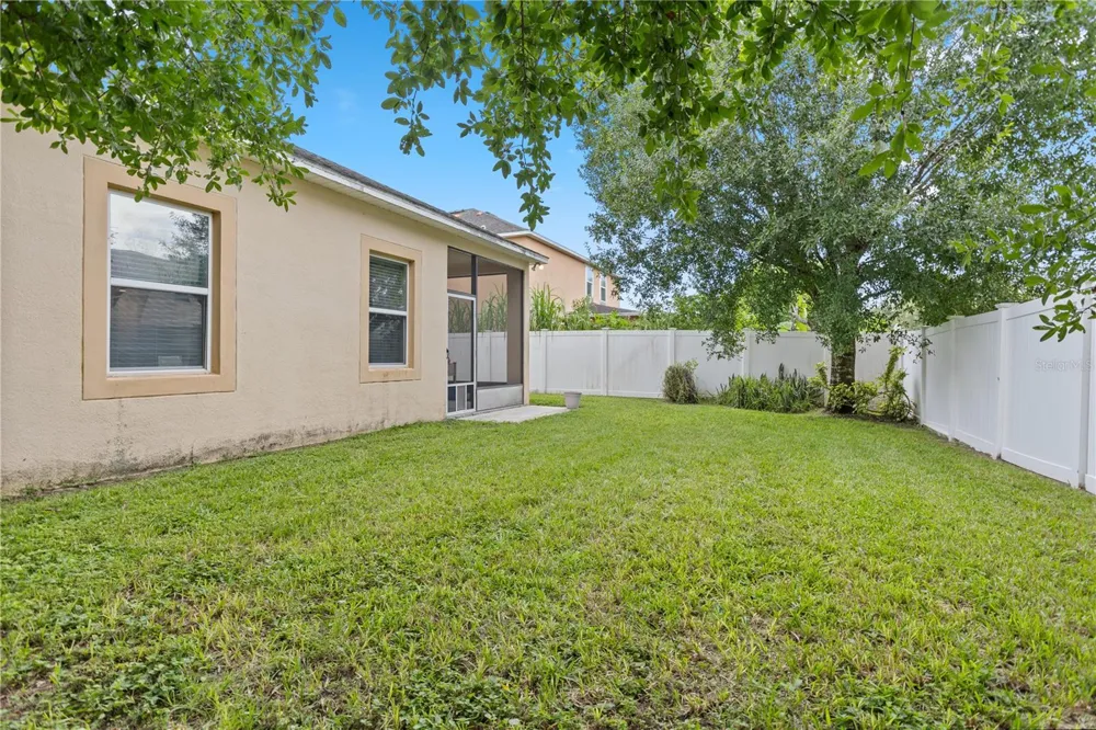 2916 MOONSTONE BEND Kissimmee, FL 34758