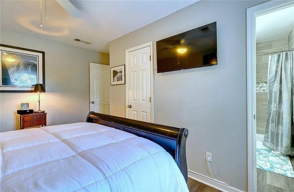213 High Creek Drive Roswell, GA 30076