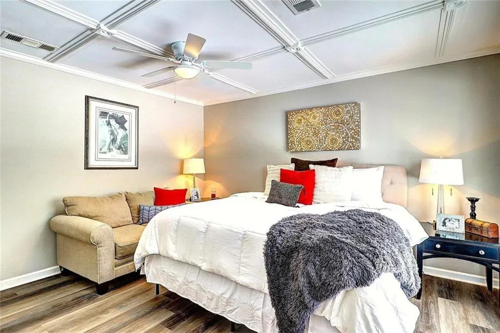 213 High Creek Drive Roswell, GA 30076