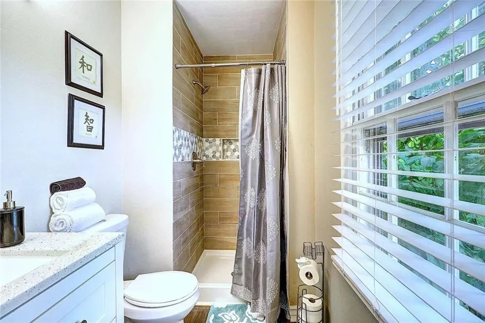 213 High Creek Drive Roswell, GA 30076