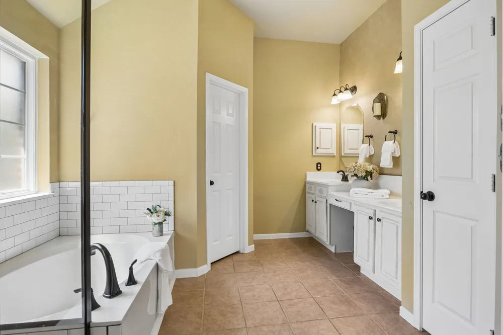 104 Rolling Rock Drive Trophy Club, TX 76262