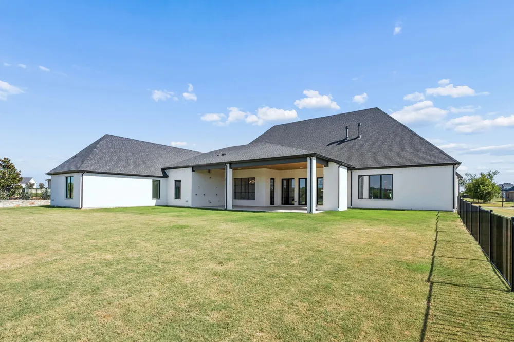122 Ford Court Weston, TX 75009