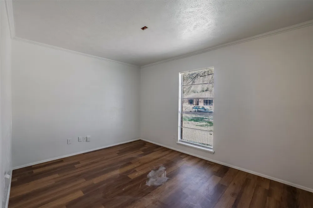 2617 Roman Way Garland, TX 75040