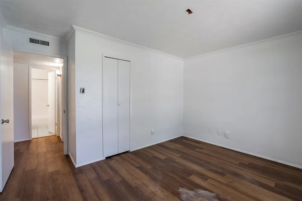 2617 Roman Way Garland, TX 75040